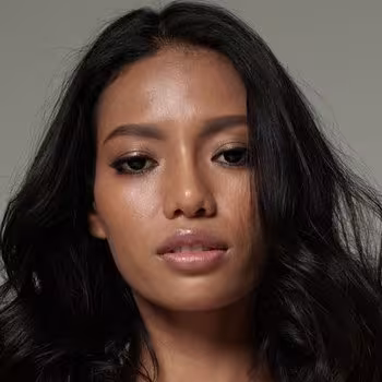 Porn actress Chloe Thai