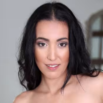 Porn actress Amanda Estela
