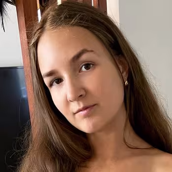 Porn actress Bellaria