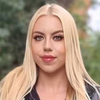 Porn actress Carolyne Marian