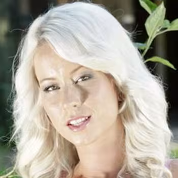Porn actress Licky Lex