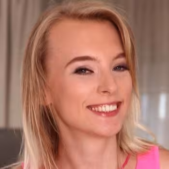 Porn actress Lily Ray