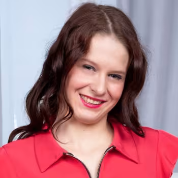Porn actress Peach Delina