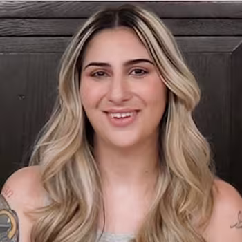 Porn actress Dahlia Noire