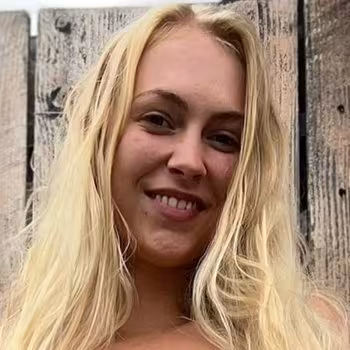 Porn actress Elise Siswet