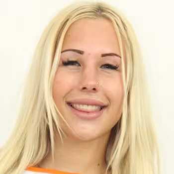 Porn actress Kyra Hot