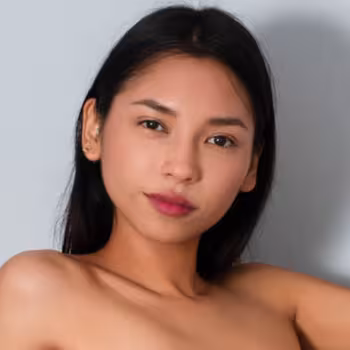 Porn actress Eiza Bell