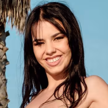 Porn actress Nami Vibes