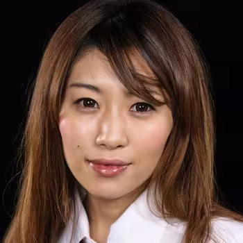 Porn actress Akina Miura