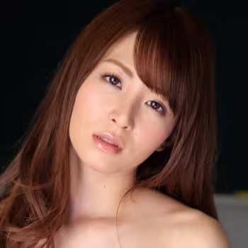 Porn actress Miku Ohashi