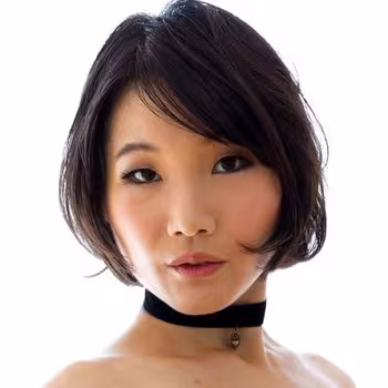 Porn actress Misaki Akari