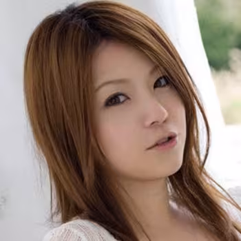 Porn actress Rina Koizumi