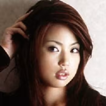 Porn actress Risa Kasumi