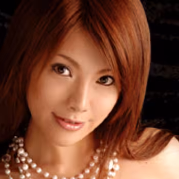 Porn actress Sara Nakamura