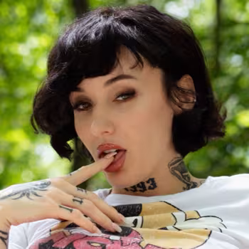 Porn actress Kitty Quinn