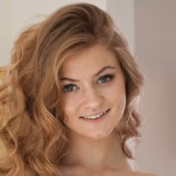 Porn actress Merry Pie