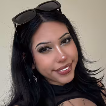 Porn actress Raven Reverie