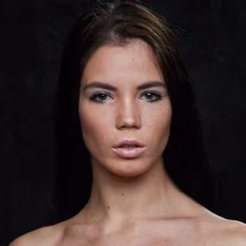 Porn actress Lovenia Lux