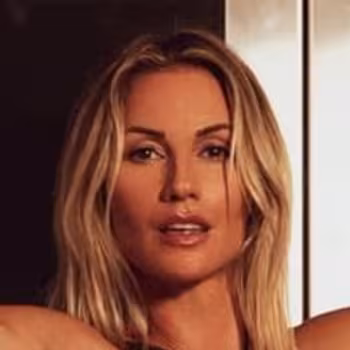 Porn actress Varia Veselova