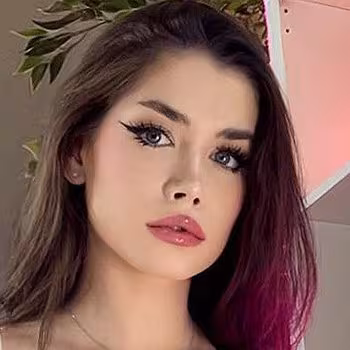 Porn actress Widow Kush