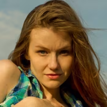 Porn actress Emily Bloom