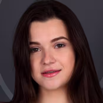 Porn actress Hayli Sanders