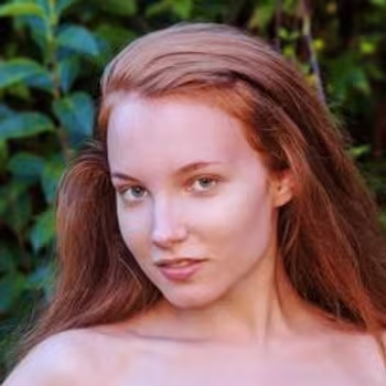 Porn actress Lola Jolie