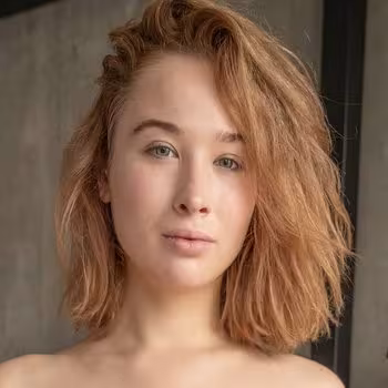 Porn actress Melissa