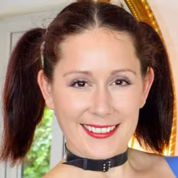 Porn actress Belle O'Hara