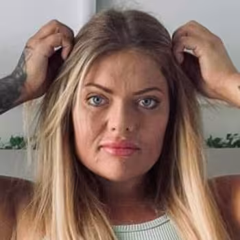 Porn actress Chelsea Elizabeth
