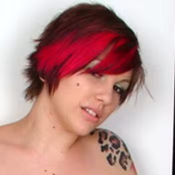 Porn actress Dors Feline
