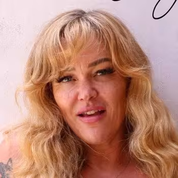 Porn actress Kitty Dickens