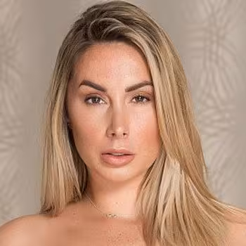 Porn actress Paige Turnah