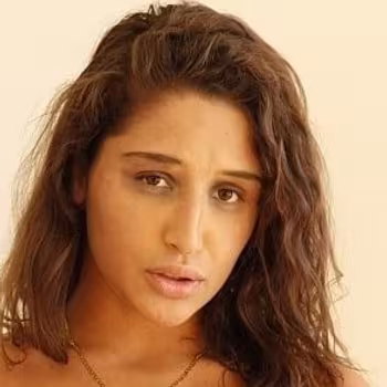 Porn actress Abella Danger
