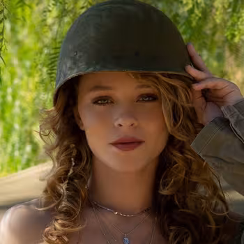 Porn actress Alice Antoinette