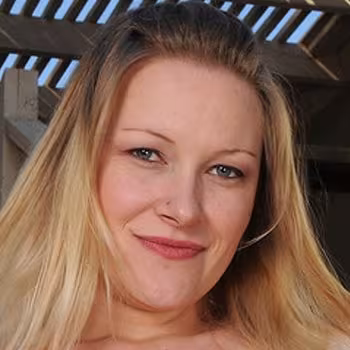 Porn actress Allyza Blue