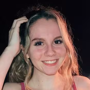 Porn actress Aniela Yellz