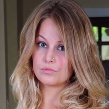 Porn actress Aston Richards