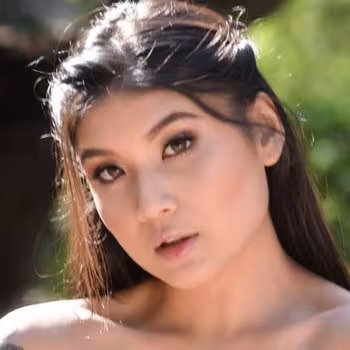 Porn actress Brenna Sparks