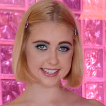 Porn actress Chloe Cherry