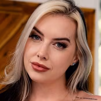 Porn actress Cubbi Thompson