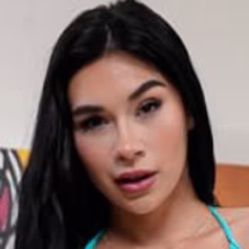 Porn actress Delilah Dagger