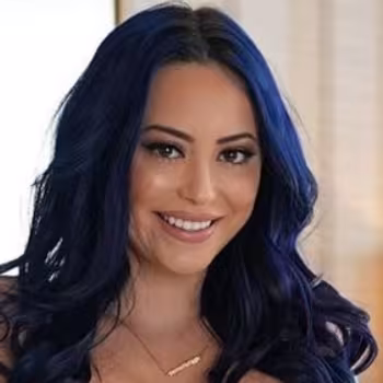Porn actress Eve Marlowe