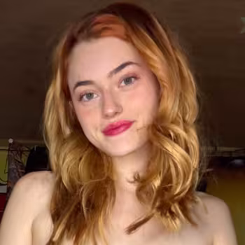 Porn actress Gracey Fox