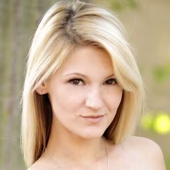 Porn actress Hope Harper