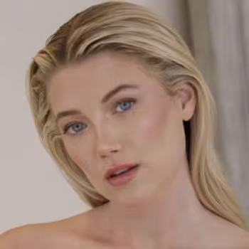 Porn actress Kaylee Killion