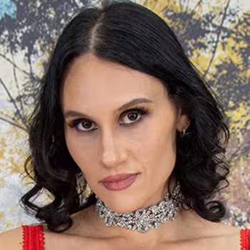Porn actress Kell Fire