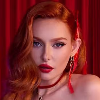 Porn actress Lacy Lennon