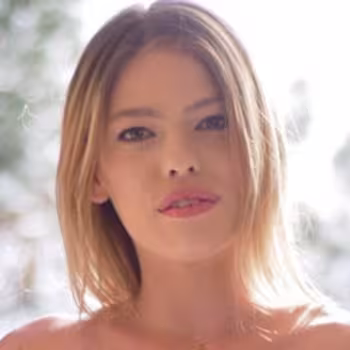 Porn actress Leah Lee