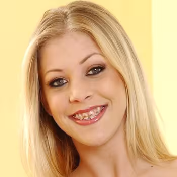 Porn actress Leah Luv